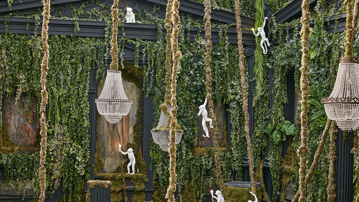 Myconian Royal (Myconian Collection)